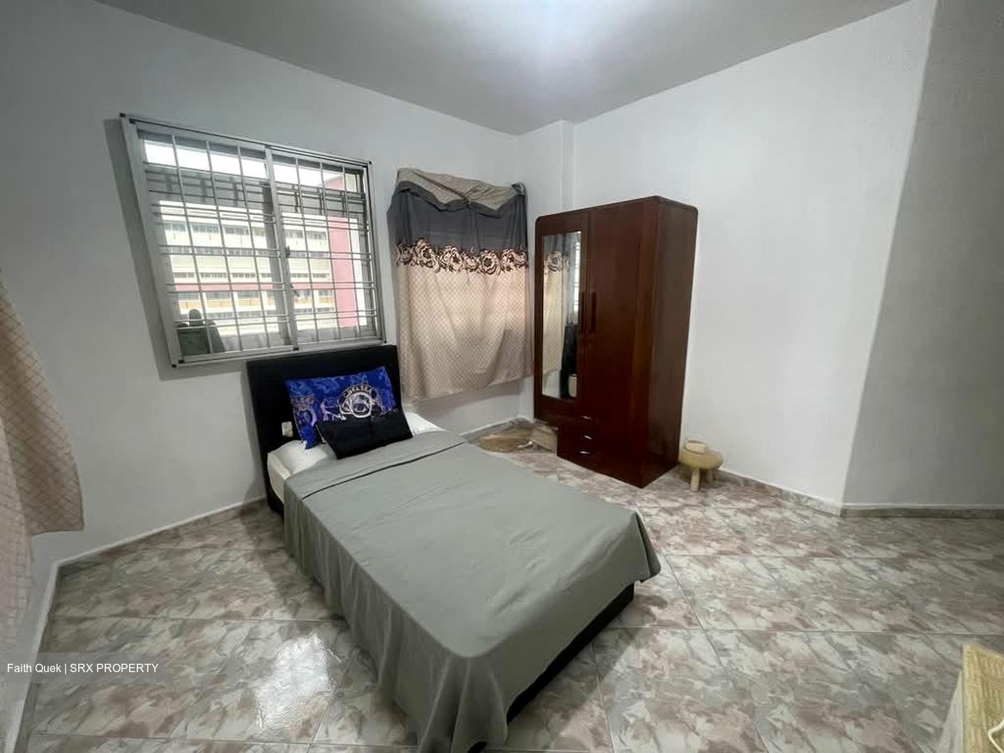 Blk 710 Jurong West Street 71 (Jurong West), HDB Executive #536625841